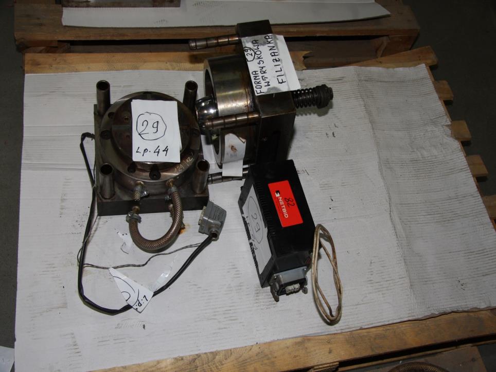 Plastic processing machines for plastic dishes-2